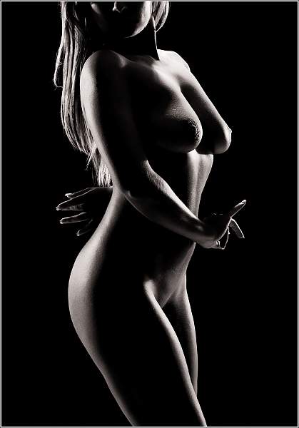 Curves of Ursulla- Roy Essery DPAGB  (1 of 1).jpg - Curves of Ursulla